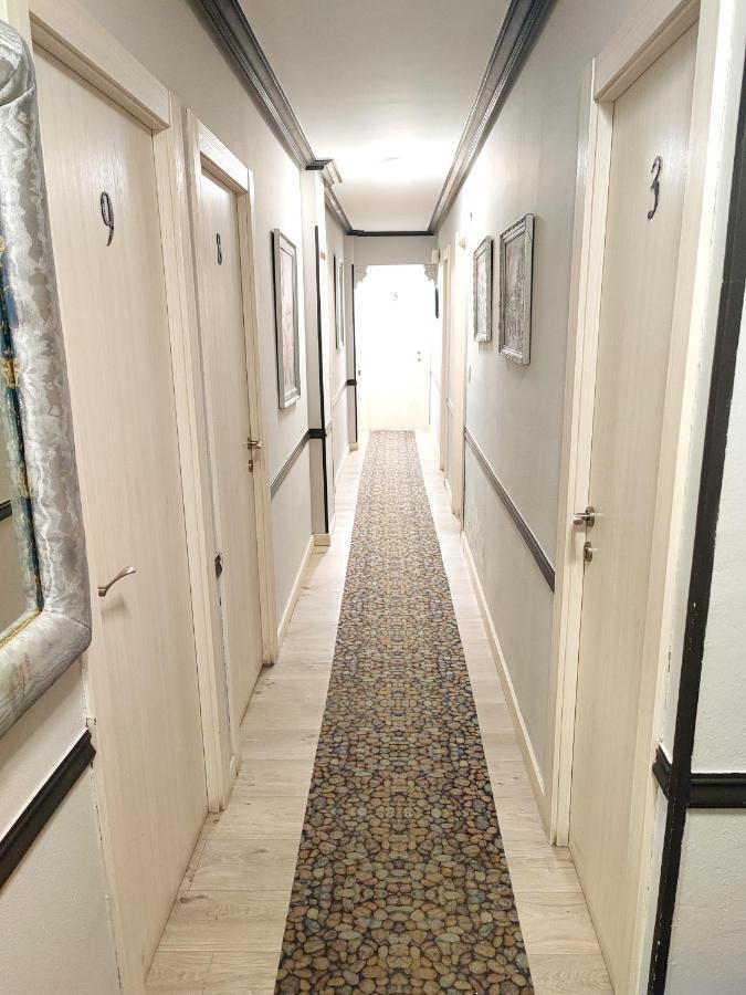 Pension Pesquero Burgo Buitenkant foto